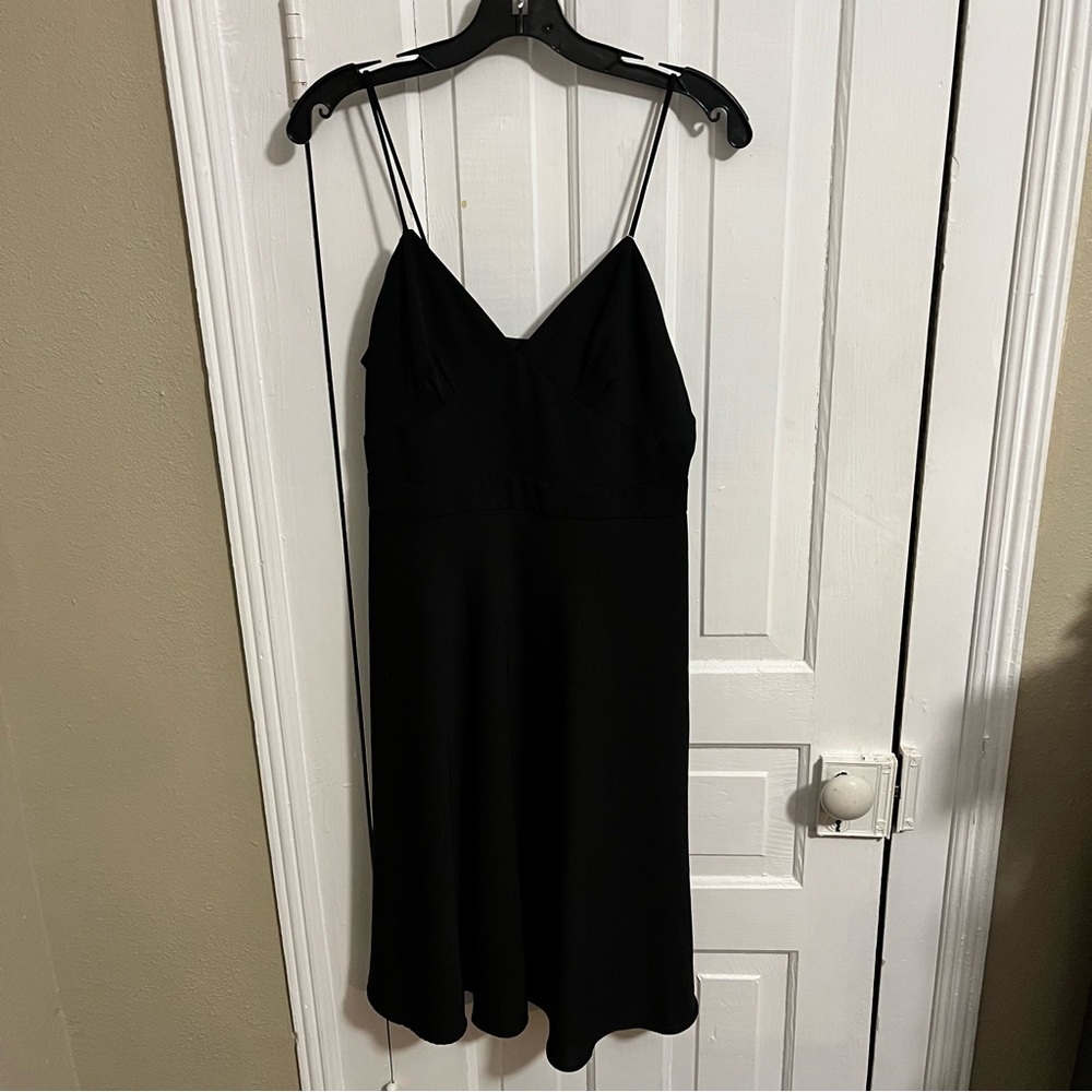 J. Crew Spaghetti Strap Semi Formal Black Dress LBD Size 6 W2
